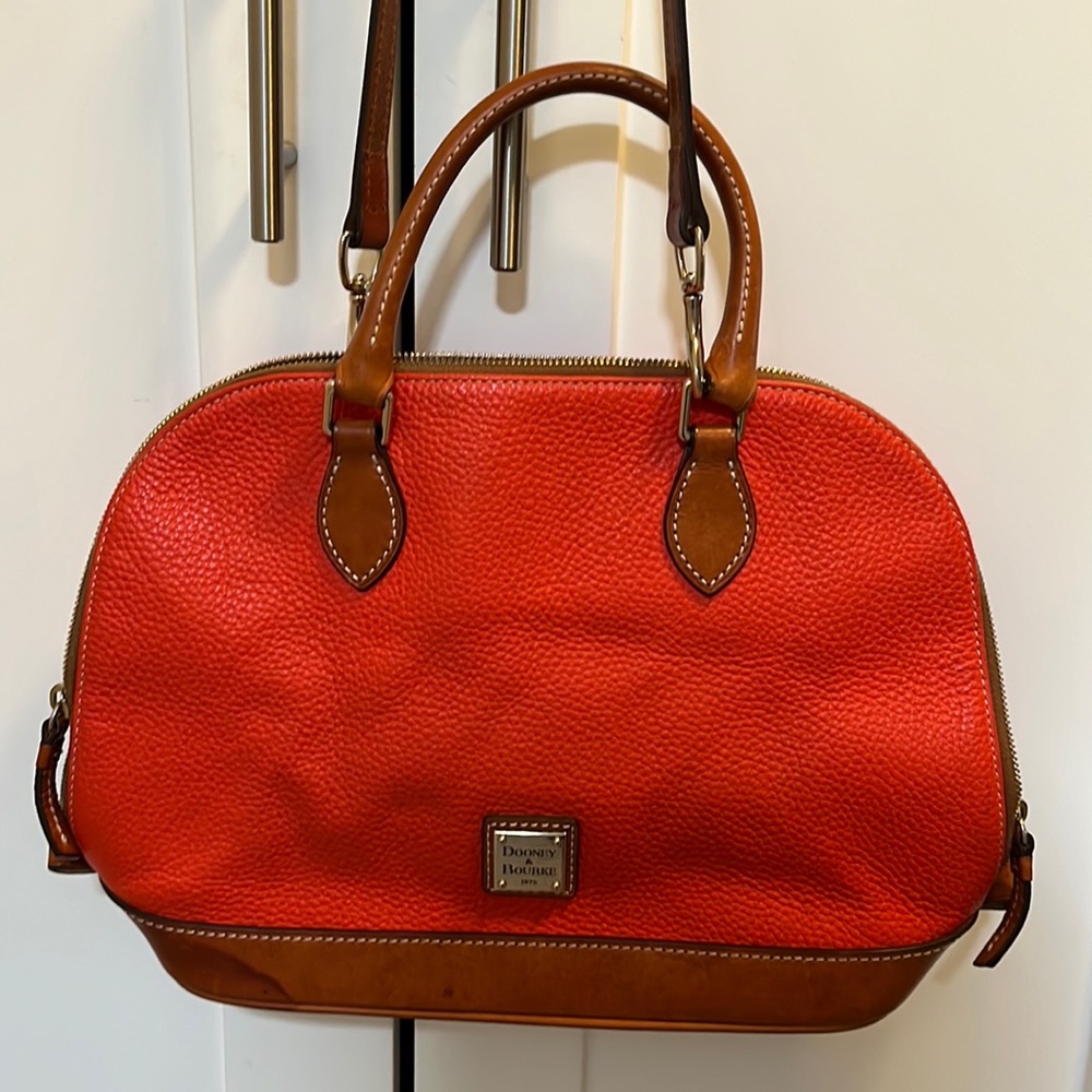 Dooney & Bourke Bag